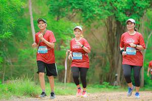 BIB: 1091, 1095, 1092
                            <button type="button" onclick="openModal(22089916)" class="btn btn-primary btn-sm float-right btn-popup" data-toggle="modal" data-target=".modal-high-quality">
                        <i class="fas fa-shopping-cart"></i> Add to Cart
                    </button>
                                            <button type="button" onclick="isThisMe(22089916, true)" class="btn btn-success btn-sm float-right btn-popup btn-isme hidden" data-toggle="tooltip" data-placement="bottom" title="นี่คือรูปของคุณใช่ไหม คลิกที่นี่เพื่อเอาเข้าอัลบั้ม">
                        <i class="fas fa-plus"></i> Add to album
                    </button>
                    <button type="button" onclick="isThisMe(22089916, false)" class="btn btn-warning btn-sm float-right btn-popup btn-isnotme hidden">
                        <i class="fas fa-ban"></i> Remove from album
                    </button>